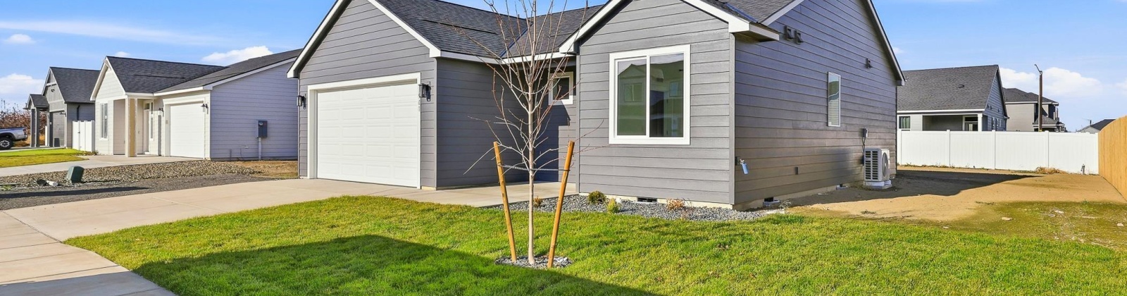 Amberly Ave, Grandview, Washington 98930, 3 Bedrooms Bedrooms, 0 ,2 BathroomsBathrooms,Houses,For Sale,Amberly Ave,0,289199