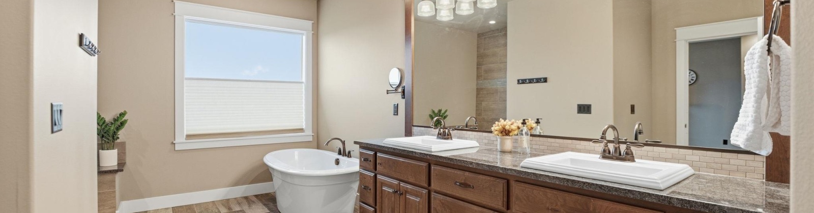 Whetstone Drive, Pasco, Washington 99301, 4 Bedrooms Bedrooms, 0 ,3 BathroomsBathrooms,Houses,For Sale,Whetstone Drive,0,289196