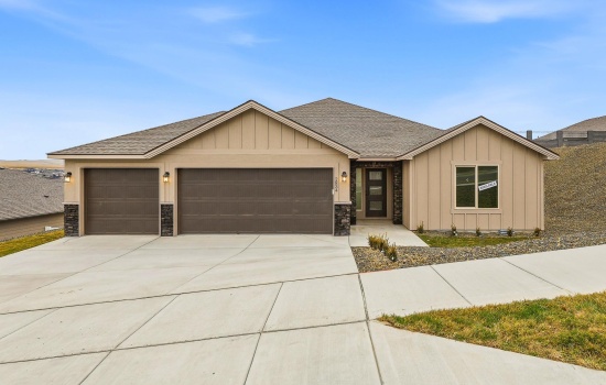 Penn St, Kennewick, Washington 99338, 3 Bedrooms Bedrooms, 0 ,2 BathroomsBathrooms,Houses,For Sale,Penn St,0,289194