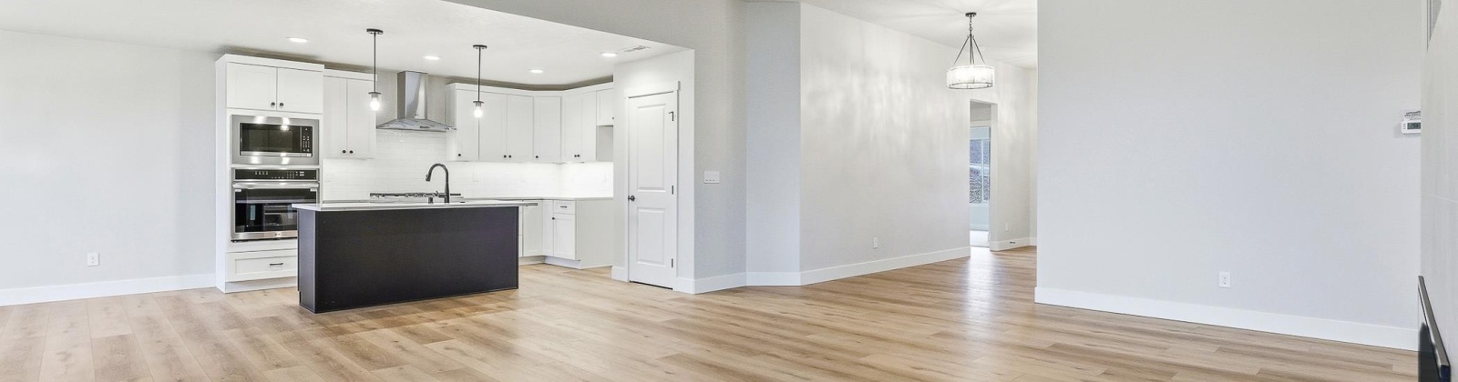 Penn St, Kennewick, Washington 99338, 3 Bedrooms Bedrooms, 0 ,2 BathroomsBathrooms,Houses,For Sale,Penn St,0,289194