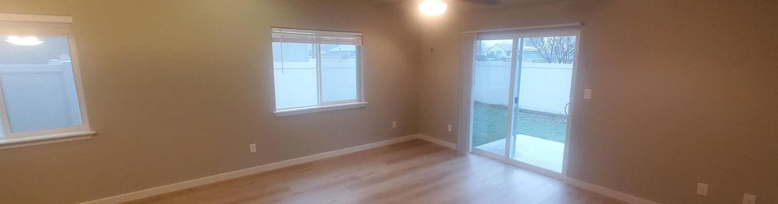 23rd Avenue, Kennewick, Washington 99336, 3 Bedrooms Bedrooms, 0 ,2 BathroomsBathrooms,Houses,For Rent,23rd Avenue,0,289191