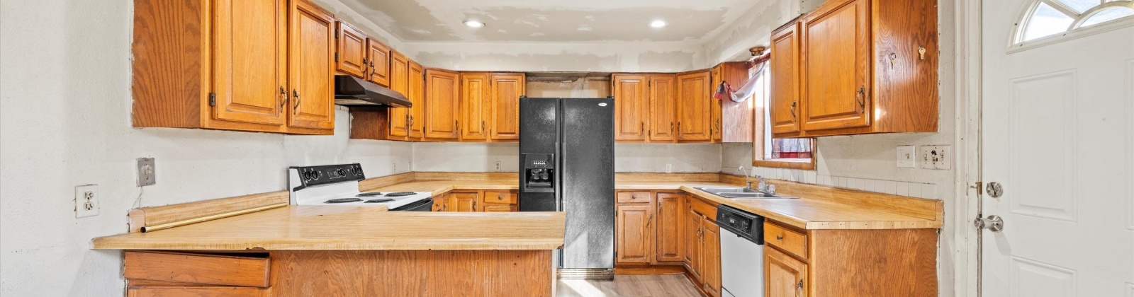 Sylvester Street, Pasco, Washington 99301, 3 Bedrooms Bedrooms, 0 ,2 BathroomsBathrooms,Houses,For Sale,Sylvester Street,0,289212