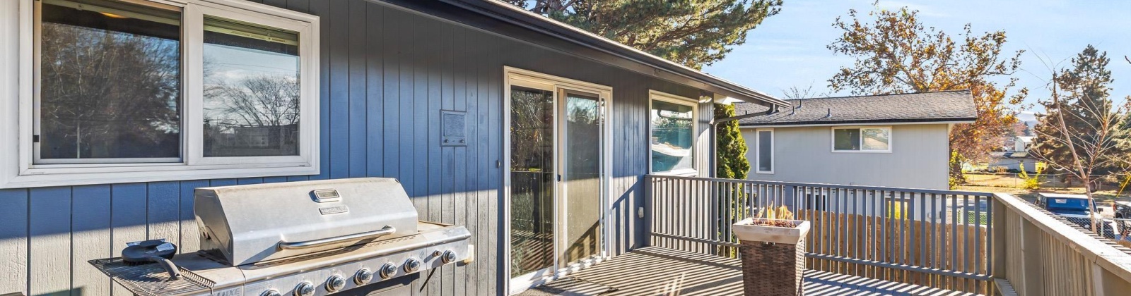 Cascade St, Kennewick, Washington 99337, 3 Bedrooms Bedrooms, 0 ,3 BathroomsBathrooms,Houses,For Sale,Cascade St,0,289210