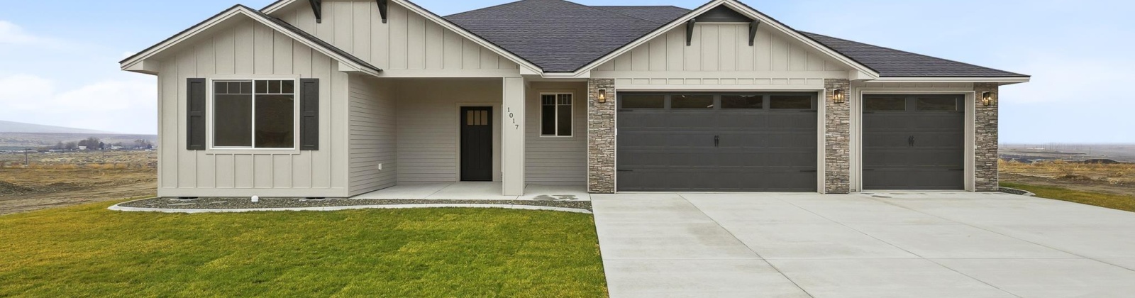 Thebes St., West Richland, Washington 99353, 3 Bedrooms Bedrooms, 0 ,2 BathroomsBathrooms,Houses,For Sale,Thebes St.,0,289201