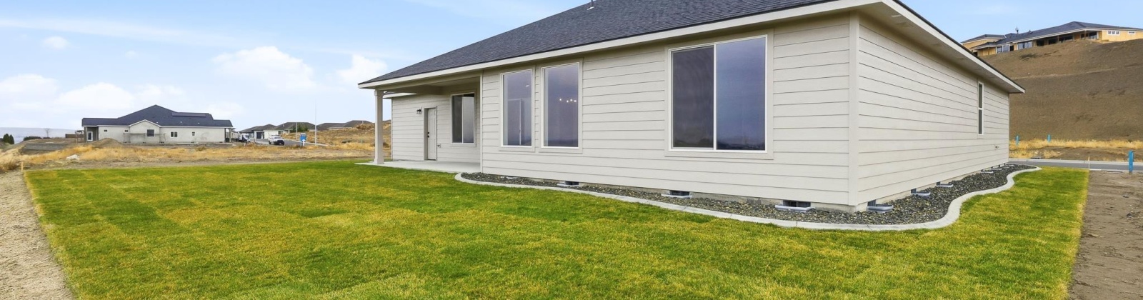 Thebes St., West Richland, Washington 99353, 3 Bedrooms Bedrooms, 0 ,2 BathroomsBathrooms,Houses,For Sale,Thebes St.,0,289201