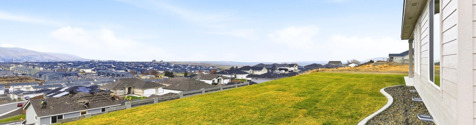 Thebes St., West Richland, Washington 99353, 3 Bedrooms Bedrooms, 0 ,2 BathroomsBathrooms,Houses,For Sale,Thebes St.,0,289201