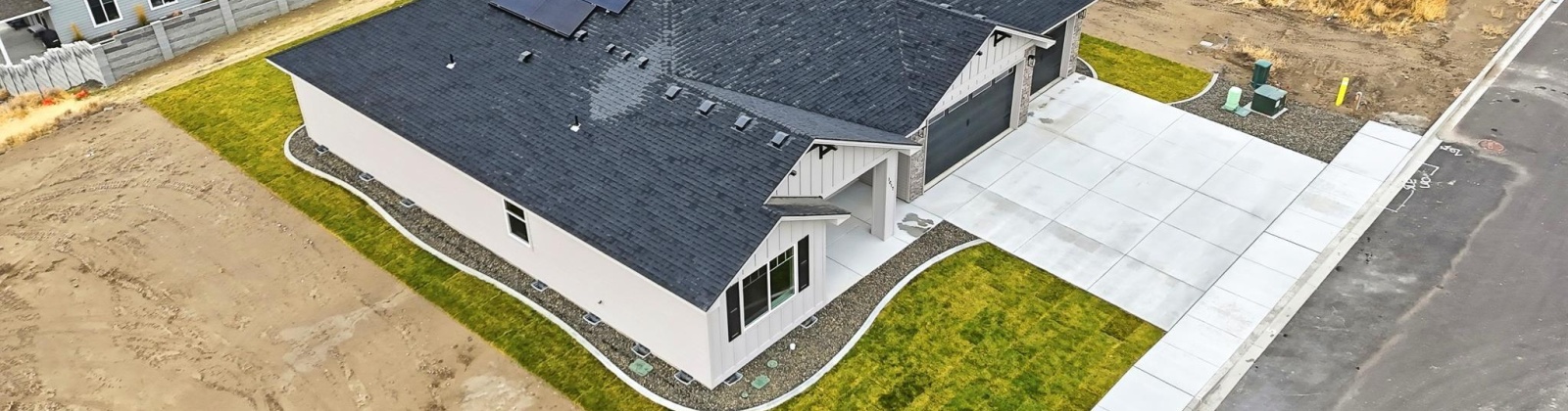 Thebes St., West Richland, Washington 99353, 3 Bedrooms Bedrooms, 0 ,2 BathroomsBathrooms,Houses,For Sale,Thebes St.,0,289201