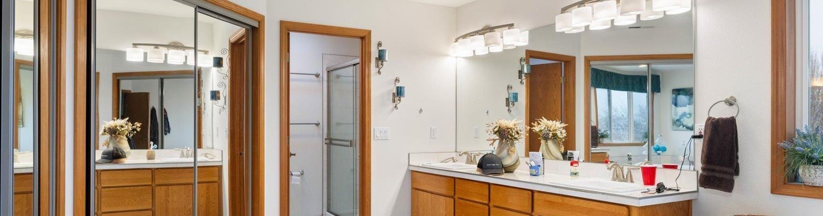 42nd ave., Kennewick, Washington 99337, 4 Bedrooms Bedrooms, 0 ,4 BathroomsBathrooms,Houses,For Sale,42nd ave.,0,289219