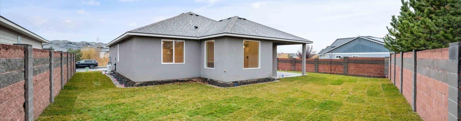31st Ave., Kennewick, Washington 99338, 3 Bedrooms Bedrooms, 0 ,2 BathroomsBathrooms,Houses,For Sale,31st Ave.,0,289229