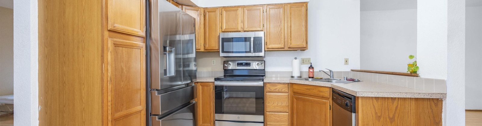 John Day Place, Kennewick, Washington 99336, 3 Bedrooms Bedrooms, 0 ,3 BathroomsBathrooms,Houses,For Sale,John Day Place,0,289221