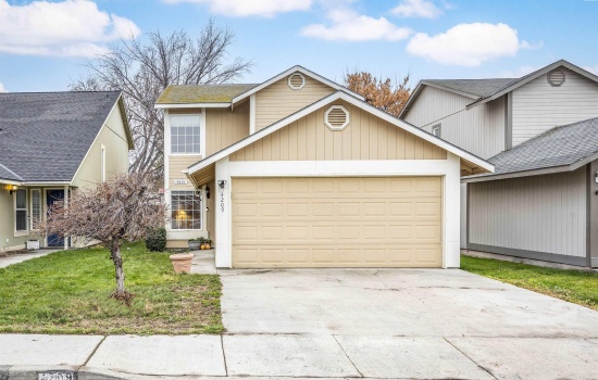 John Day Place, Kennewick, Washington 99336, 3 Bedrooms Bedrooms, 0 ,3 BathroomsBathrooms,Houses,For Sale,John Day Place,0,289221