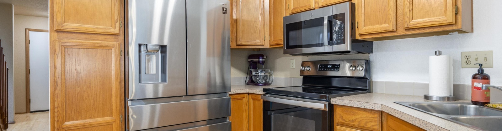 John Day Place, Kennewick, Washington 99336, 3 Bedrooms Bedrooms, 0 ,3 BathroomsBathrooms,Houses,For Sale,John Day Place,0,289221