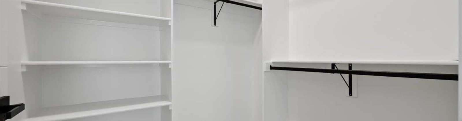 Highview St, Richland, Washington 99352, 5 Bedrooms Bedrooms, 0 ,3 BathroomsBathrooms,Houses,For Sale,Highview St,0,286716