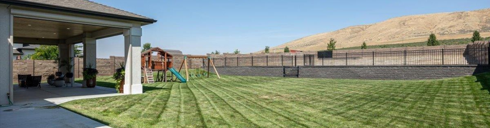 Highview St, Richland, Washington 99352, 5 Bedrooms Bedrooms, 0 ,3 BathroomsBathrooms,Houses,For Sale,Highview St,0,286716