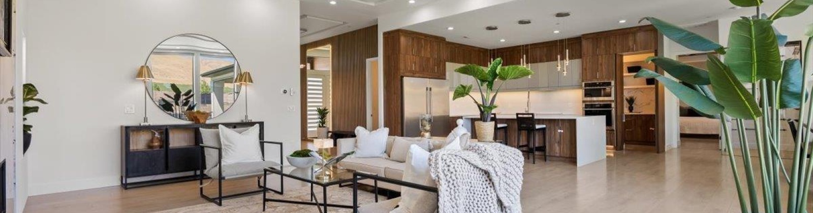 Highview St, Richland, Washington 99352, 5 Bedrooms Bedrooms, 0 ,3 BathroomsBathrooms,Houses,For Sale,Highview St,0,286716