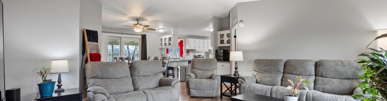 Glen Briar Ln, Richland, Washington 99352, 3 Bedrooms Bedrooms, 0 ,2 BathroomsBathrooms,Manufactured Homes,For Sale,Glen Briar Ln,0,289230