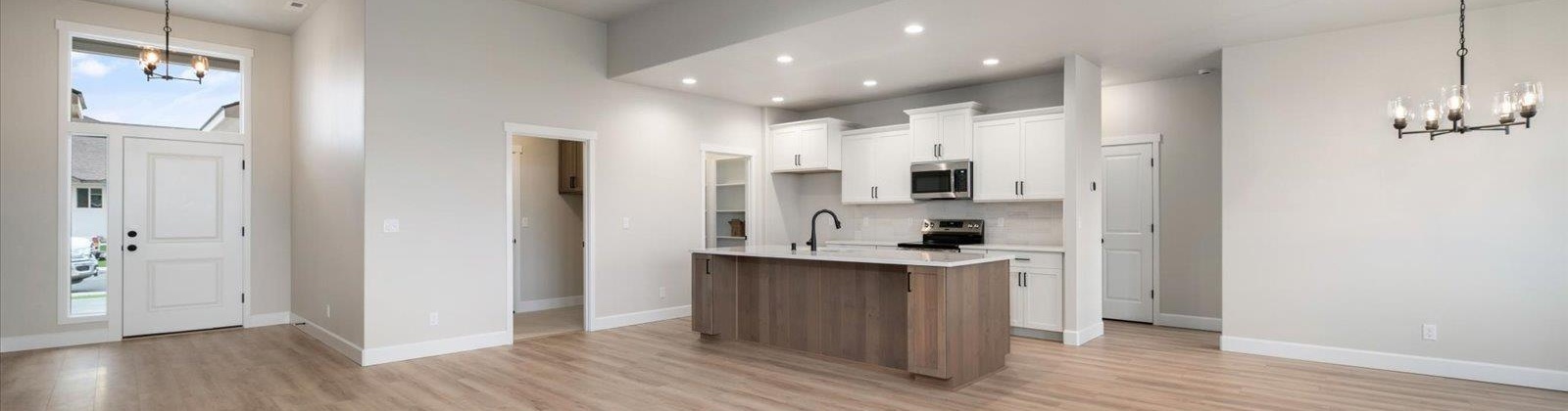 Belfair Pl., Kennewick, Washington 99338, 4 Bedrooms Bedrooms, 0 ,2 BathroomsBathrooms,Houses,For Sale,Belfair Pl.,0,289232