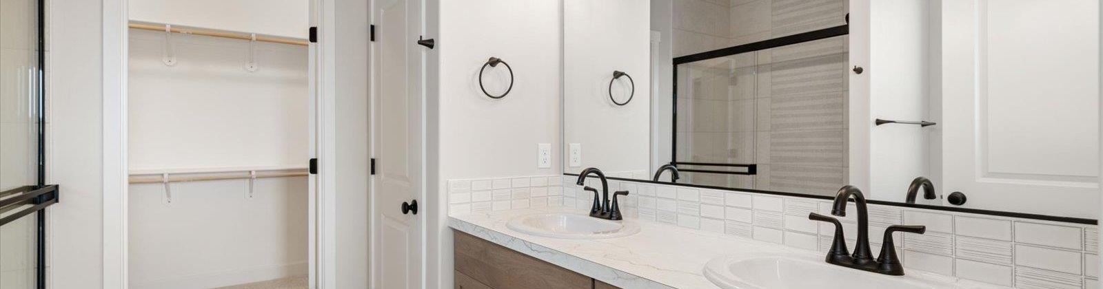 Belfair Pl., Kennewick, Washington 99338, 4 Bedrooms Bedrooms, 0 ,2 BathroomsBathrooms,Houses,For Sale,Belfair Pl.,0,289232