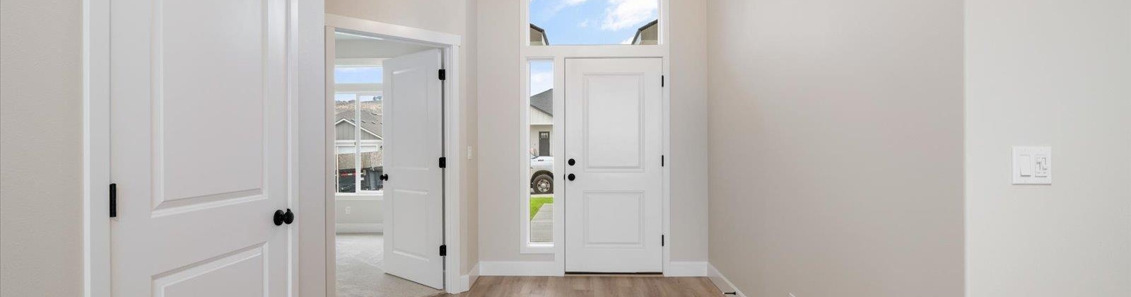 Belfair Pl., Kennewick, Washington 99338, 4 Bedrooms Bedrooms, 0 ,2 BathroomsBathrooms,Houses,For Sale,Belfair Pl.,0,289232