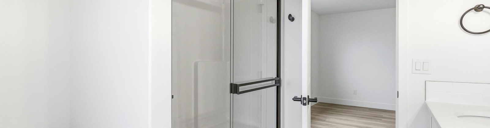 29th Ct, Kennewick, Washington 99338, 3 Bedrooms Bedrooms, 0 ,2 BathroomsBathrooms,Houses,For Sale,29th Ct,0,289233