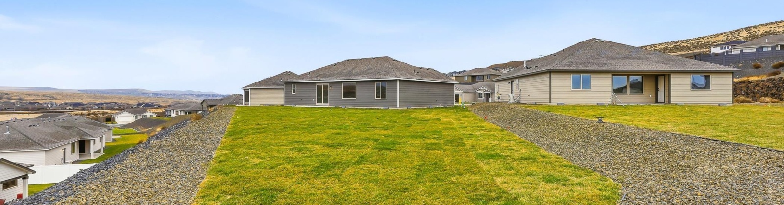 29th Ct, Kennewick, Washington 99338, 3 Bedrooms Bedrooms, 0 ,2 BathroomsBathrooms,Houses,For Sale,29th Ct,0,289233