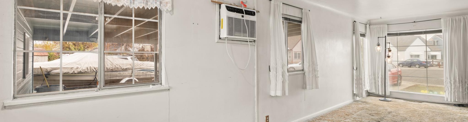 12th St, Sunnyside, Washington 98944, 4 Bedrooms Bedrooms, 0 ,1 BathroomBathrooms,Houses,For Sale,12th St,0,289234