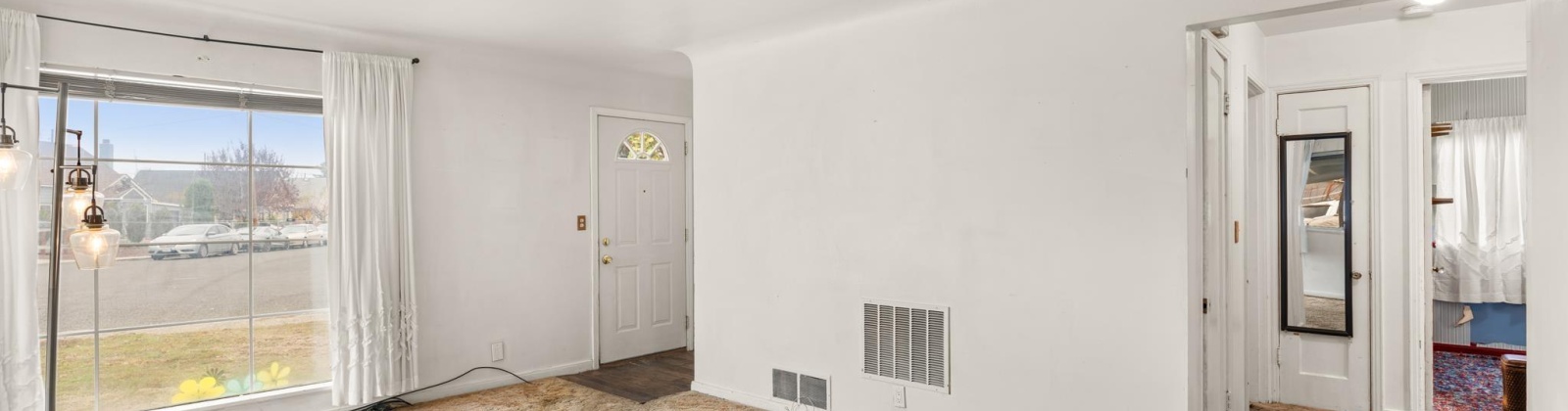 12th St, Sunnyside, Washington 98944, 4 Bedrooms Bedrooms, 0 ,1 BathroomBathrooms,Houses,For Sale,12th St,0,289234