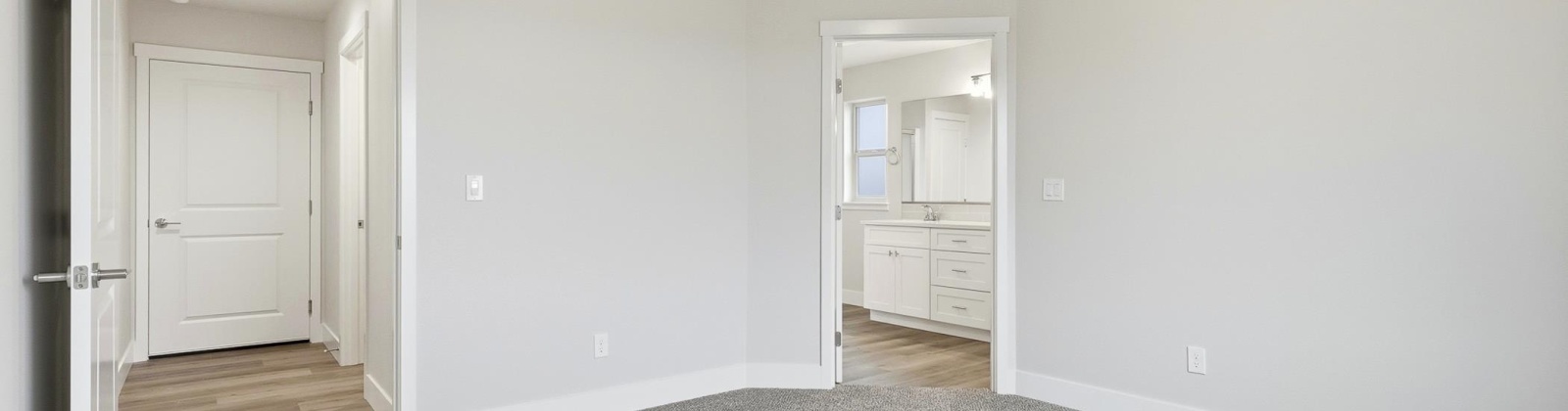 Roosevelt St, Kennewick, Washington 99338, 4 Bedrooms Bedrooms, 0 ,2 BathroomsBathrooms,Houses,For Sale,Roosevelt St,0,289235