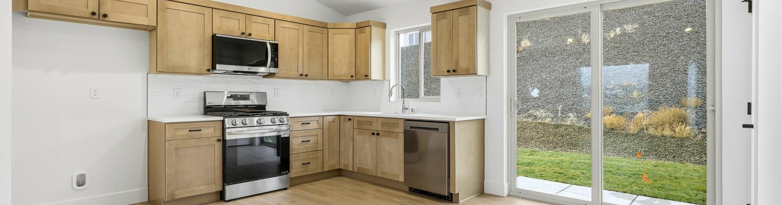 28th Ave, Kennewick, Washington 99338, 3 Bedrooms Bedrooms, 0 ,2 BathroomsBathrooms,Houses,For Sale,28th Ave,0,289236