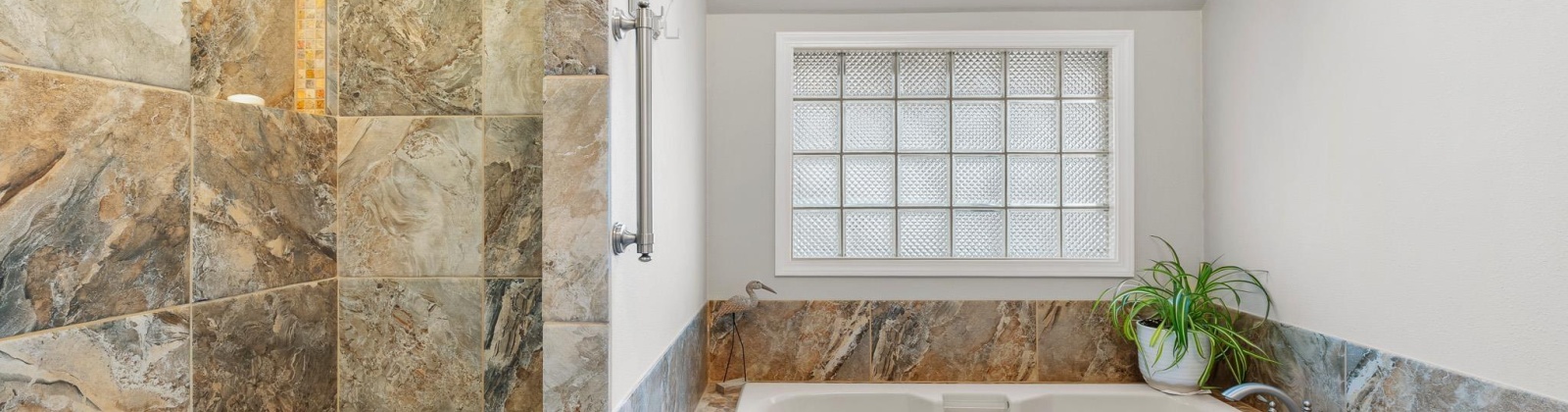 20th Avenue, Kennewick, Washington 99337, 5 Bedrooms Bedrooms, 0 ,4 BathroomsBathrooms,Houses,For Sale,20th Avenue,0,289239