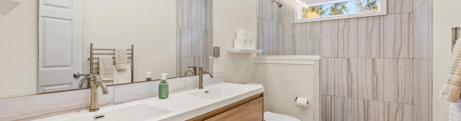 20th Avenue, Kennewick, Washington 99337, 5 Bedrooms Bedrooms, 0 ,4 BathroomsBathrooms,Houses,For Sale,20th Avenue,0,289239