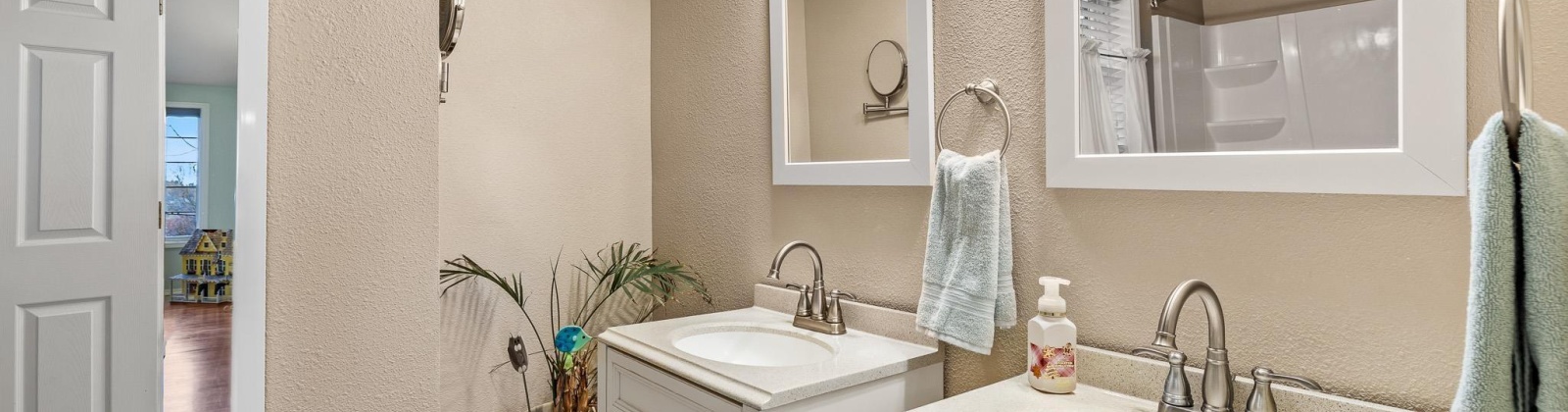 20th Avenue, Kennewick, Washington 99337, 5 Bedrooms Bedrooms, 0 ,4 BathroomsBathrooms,Houses,For Sale,20th Avenue,0,289239