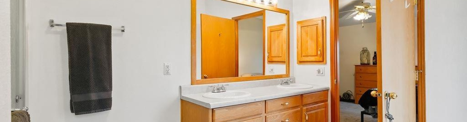 North River Rd, Prosser, Washington 99350, 3 Bedrooms Bedrooms, 0 ,2 BathroomsBathrooms,Manufactured Homes,For Sale,North River Rd,0,289243