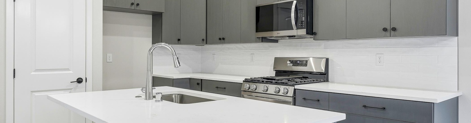 29th Ct, Kennewick, Washington 99338, 3 Bedrooms Bedrooms, 0 ,2 BathroomsBathrooms,Houses,For Sale,29th Ct,0,289255