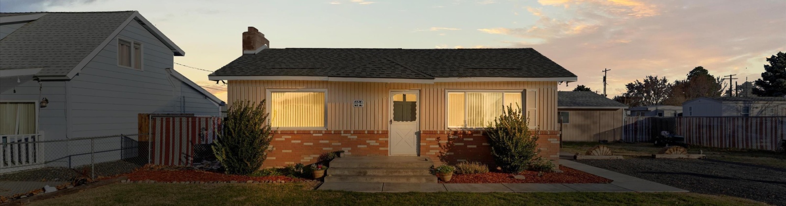 38th Ave, West Richland, Washington 99353, 3 Bedrooms Bedrooms, 0 ,1 BathroomBathrooms,Houses,For Sale,38th Ave,0,289282