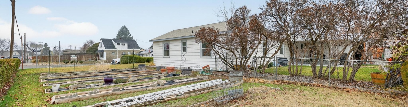 Brock Ct, Prosser, Washington 99350, 2 Bedrooms Bedrooms, 0 ,1 BathroomBathrooms,Houses,For Sale,Brock Ct,0,289263