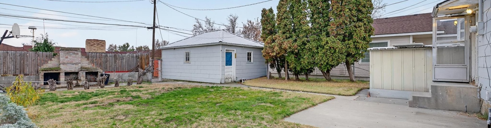 Yakima St, Pasco, Washington 99301, 2 Bedrooms Bedrooms, 0 ,5 BathroomsBathrooms,Houses,For Sale,Yakima St,0,289267