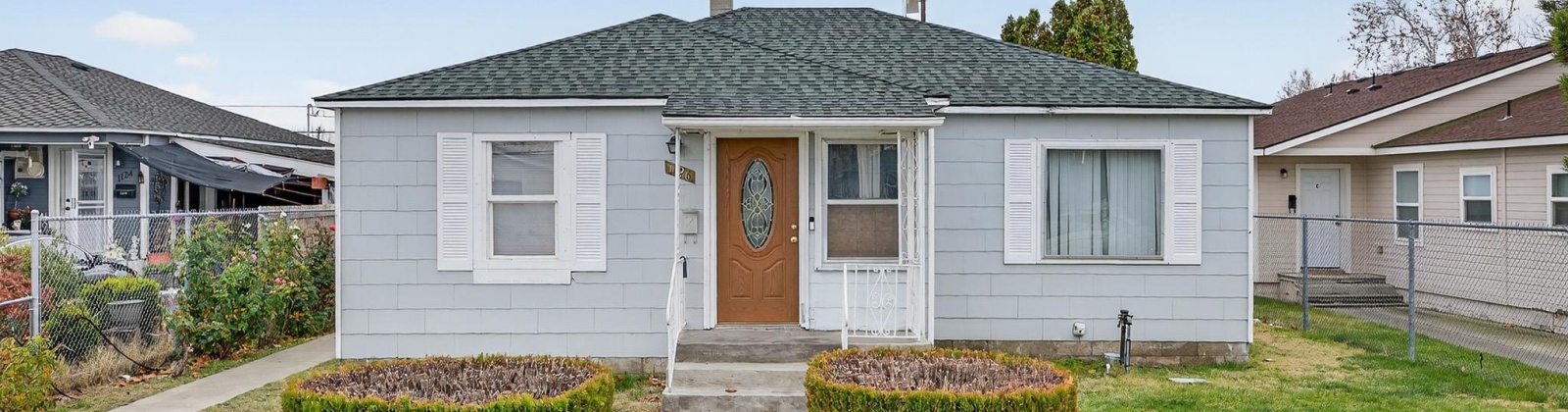Yakima St, Pasco, Washington 99301, 2 Bedrooms Bedrooms, 0 ,5 BathroomsBathrooms,Houses,For Sale,Yakima St,0,289267