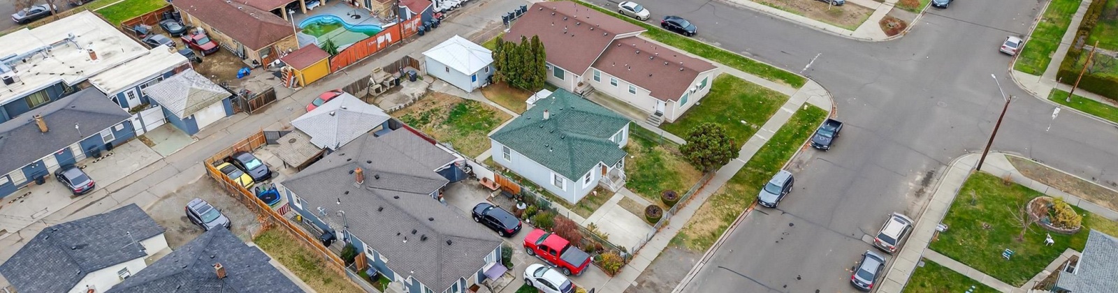 Yakima St, Pasco, Washington 99301, 2 Bedrooms Bedrooms, 0 ,5 BathroomsBathrooms,Houses,For Sale,Yakima St,0,289267
