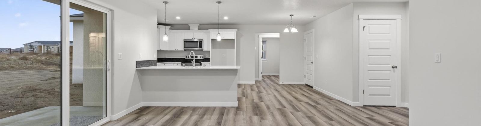 Eureka Ave, Pasco, Washington 99301, 4 Bedrooms Bedrooms, 0 ,2 BathroomsBathrooms,Houses,For Sale,Eureka Ave,0,289268