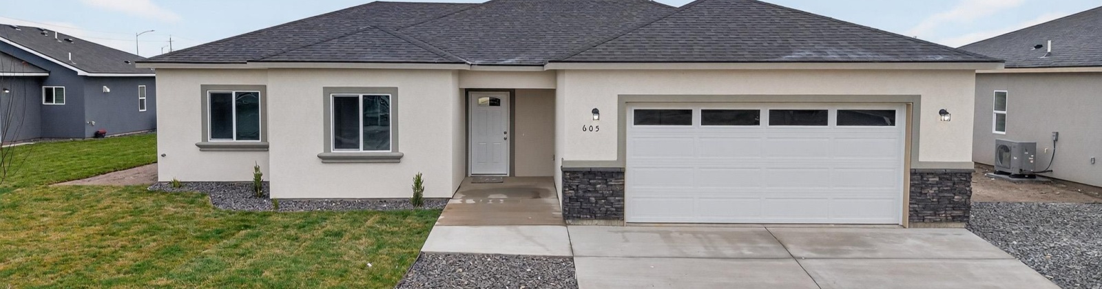 Eureka Ave, Pasco, Washington 99301, 4 Bedrooms Bedrooms, 0 ,2 BathroomsBathrooms,Houses,For Sale,Eureka Ave,0,289268