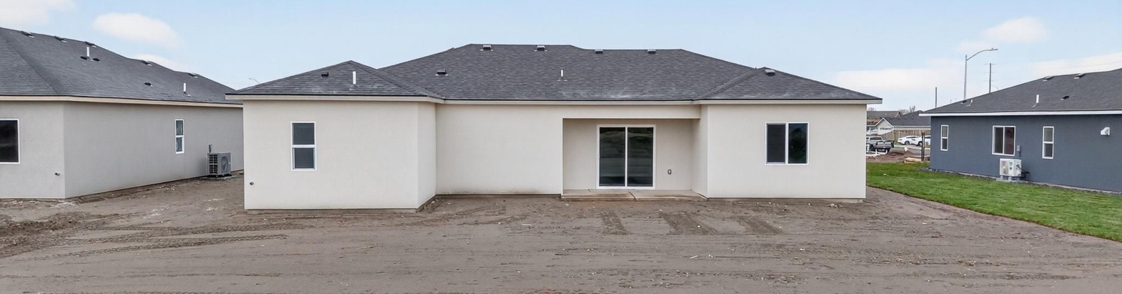 Eureka Ave, Pasco, Washington 99301, 4 Bedrooms Bedrooms, 0 ,2 BathroomsBathrooms,Houses,For Sale,Eureka Ave,0,289268