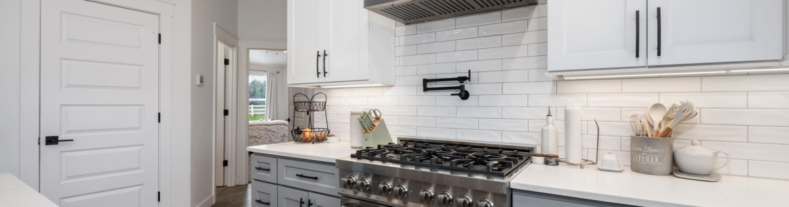 19th Ave, Kennewick, Washington 99337, 4 Bedrooms Bedrooms, 0 ,2 BathroomsBathrooms,Houses,For Sale,19th Ave,0,289264