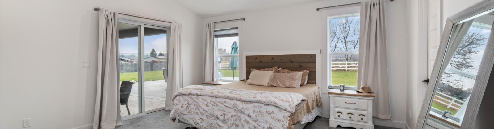 19th Ave, Kennewick, Washington 99337, 4 Bedrooms Bedrooms, 0 ,2 BathroomsBathrooms,Houses,For Sale,19th Ave,0,289264