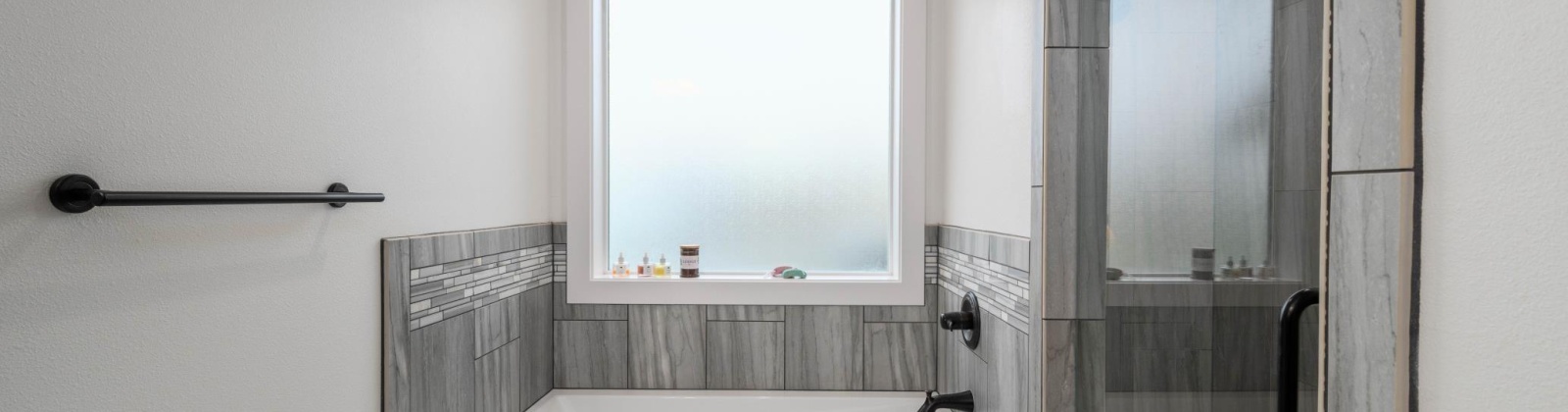 19th Ave, Kennewick, Washington 99337, 4 Bedrooms Bedrooms, 0 ,2 BathroomsBathrooms,Houses,For Sale,19th Ave,0,289264