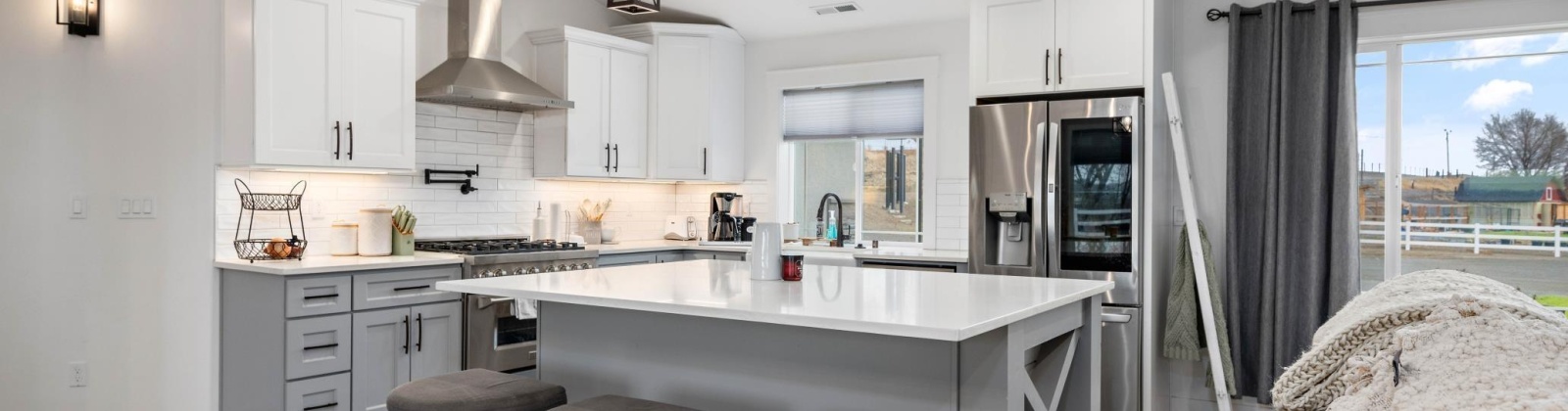 19th Ave, Kennewick, Washington 99337, 4 Bedrooms Bedrooms, 0 ,2 BathroomsBathrooms,Houses,For Sale,19th Ave,0,289264