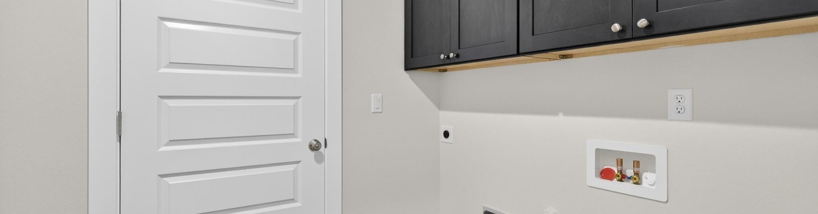 Eureka Ave, Pasco, Washington 99301, 3 Bedrooms Bedrooms, 0 ,2 BathroomsBathrooms,Houses,For Sale,Eureka Ave,0,289270