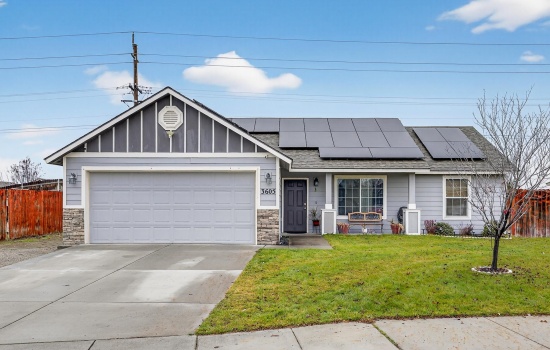 Estrella Dr, Pasco, Washington 99301, 3 Bedrooms Bedrooms, 0 ,2 BathroomsBathrooms,Houses,For Sale,Estrella Dr,0,289284