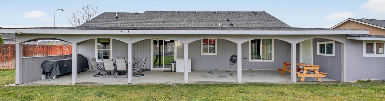 Estrella Dr, Pasco, Washington 99301, 3 Bedrooms Bedrooms, 0 ,2 BathroomsBathrooms,Houses,For Sale,Estrella Dr,0,289284