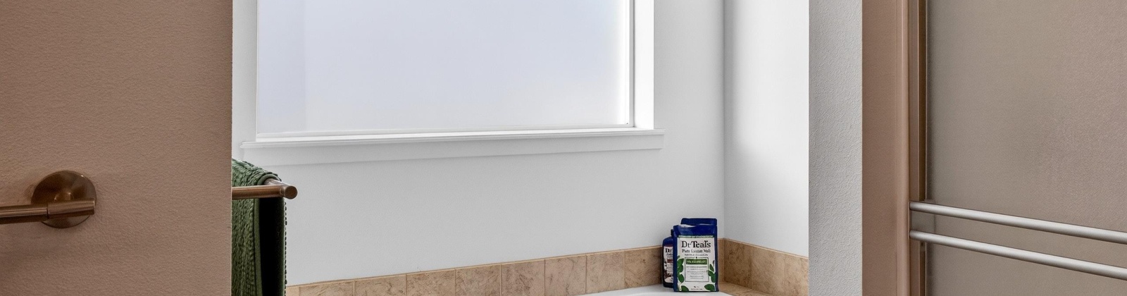 Highview St, Richland, Washington 99352, 3 Bedrooms Bedrooms, 0 ,2 BathroomsBathrooms,Houses,For Sale,Highview St,0,289290